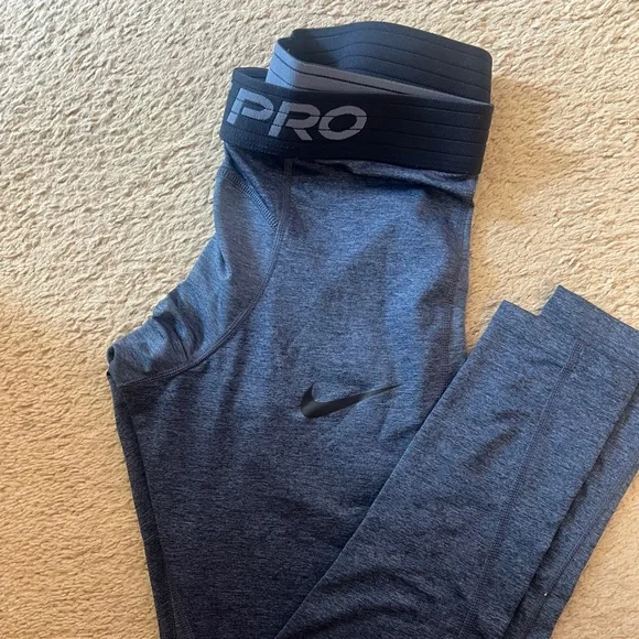 Nike Men’s Pro Leggings. Pair of two - Black and Blue. Large. Almost New. - Picture 4 of 8